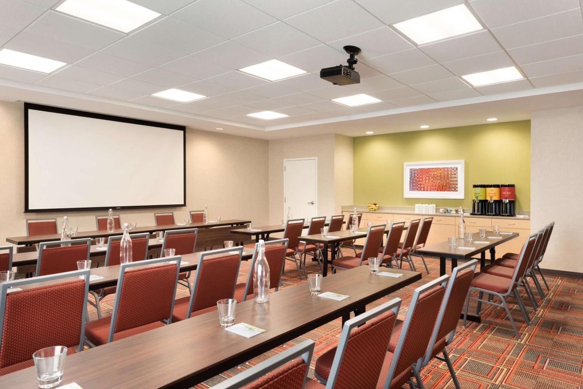 Home2 Suites By Hilton Milwaukee Brookfield Вокеша Екстер'єр фото